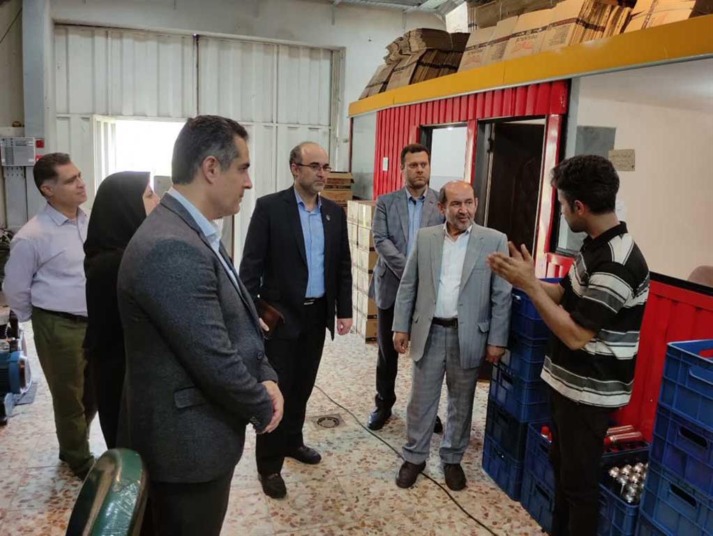 دهکده فناوری و نوآوری «فشتام» به عنوان قطب نوآوری و فناوری در منطقه و شمال کشور شناخته شود