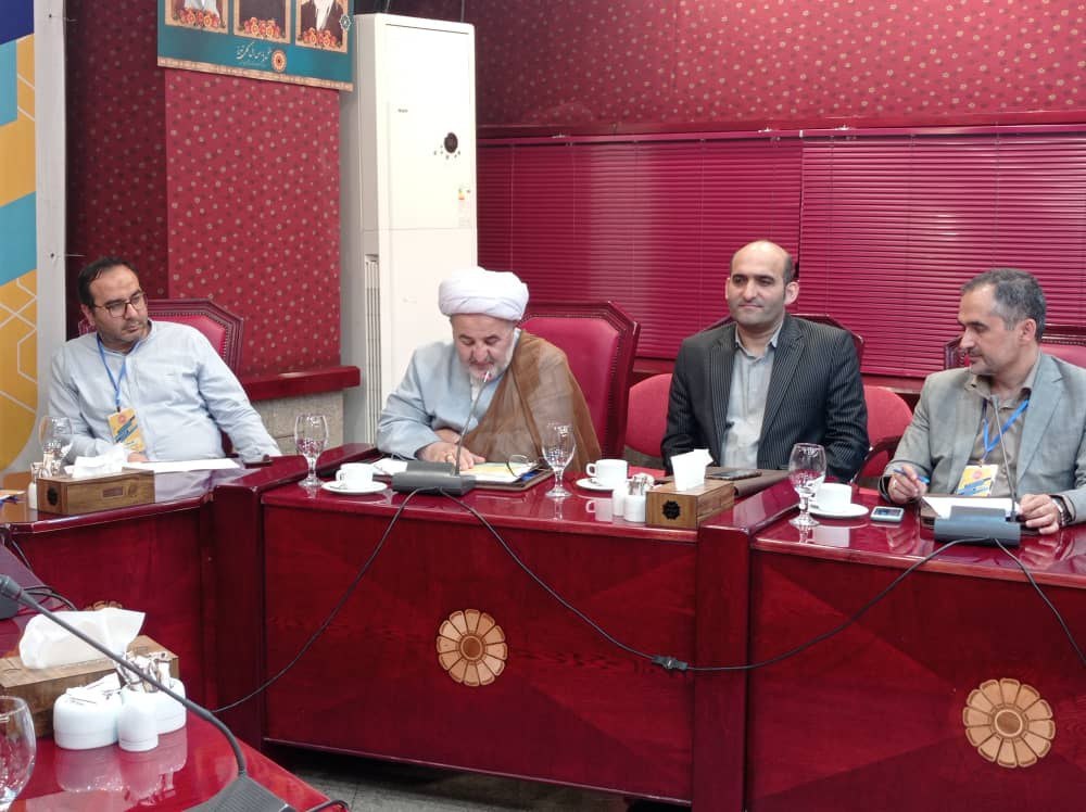  توسعه فرهنگی شهر را به سرداران فرهنگی شهر بسپارید