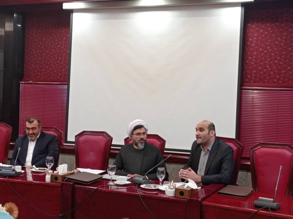  توسعه فرهنگی شهر را به سرداران فرهنگی شهر بسپارید