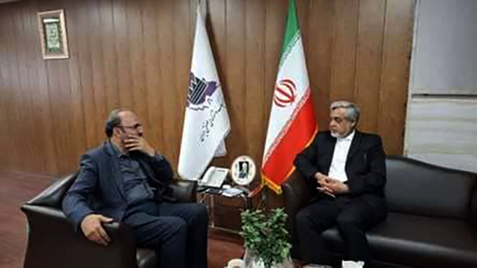  رشت می‌تواند به یکی از قطب‌های صنعتی گیلان تبدیل شود