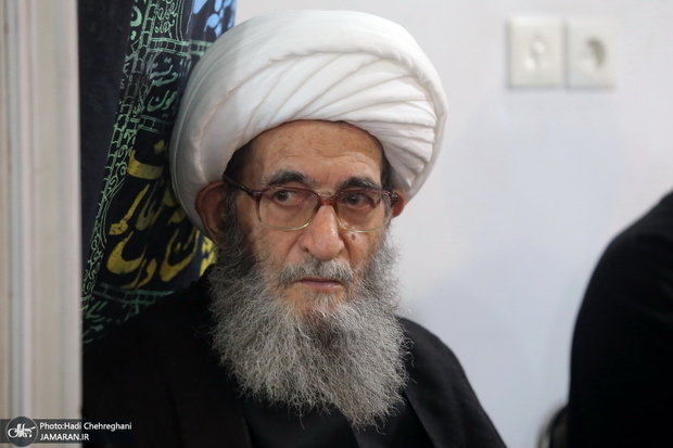 
	برخورد با هنجارشکنی ها باید طوری باشد که نتیجه معکوس ندهد
