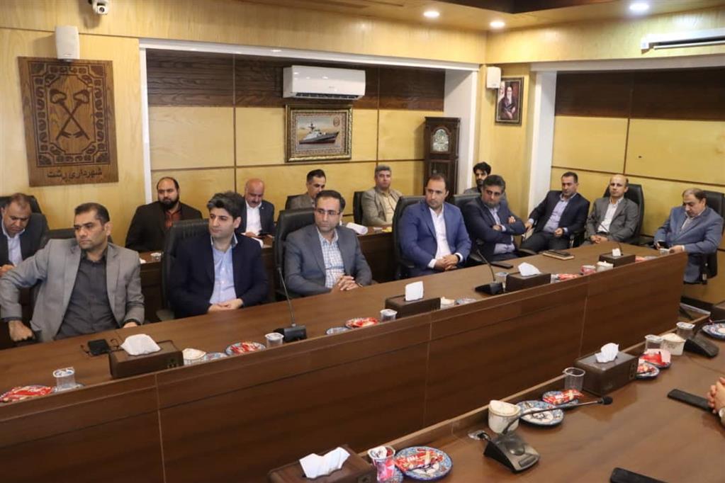 
	بی‌برنامگی‌ها،عامل استیضاح شهردار رشت
