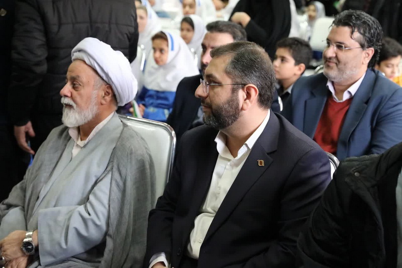 آغاز جشن های چهل و پنجمین سالگرد پیروزی انقلاب اسلامی در منطقه آزاد انزلی