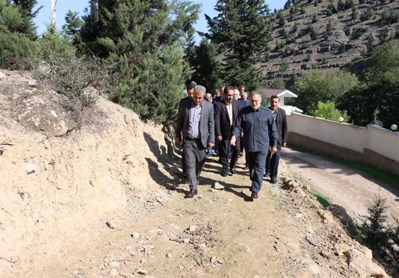 آقایی: احداث جاده غیر استاندارد به منابع طبیعی رودبار آسیب زده است/ تخریب 500 اصله درخت زربین