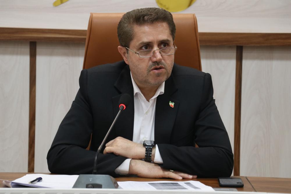 
	دستگاه ها با بسیج کامل امکانات به استقبال سال زراعی بروند
