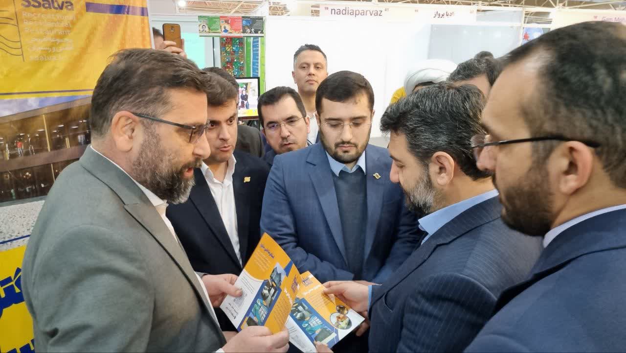  از ۳۱ بسته سرمایه گذاری گردشگری منطقه آزاد انزلی به ارزش‌ ۶۱۰۰ میلیارد تومان رونمایی شد