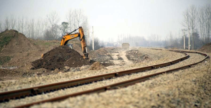 راه آهن رشت – آستارا چند ماه دیگر با وام ۲۰۰ هزار میلیارد تومانی روسیه ساخته می شود