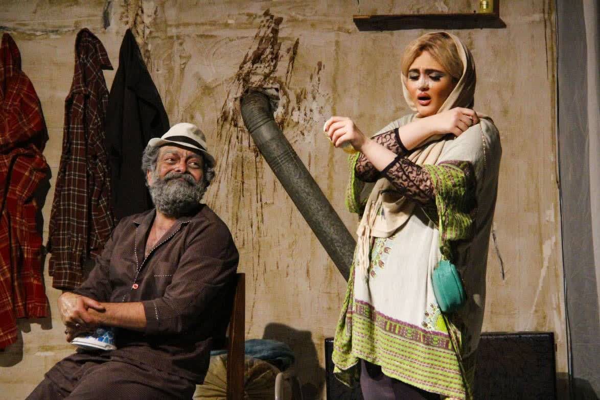 زنگ افتتاح «بن‌بست آشتی‌کنان» در تئاتر شهر رشت به صدا درآمد