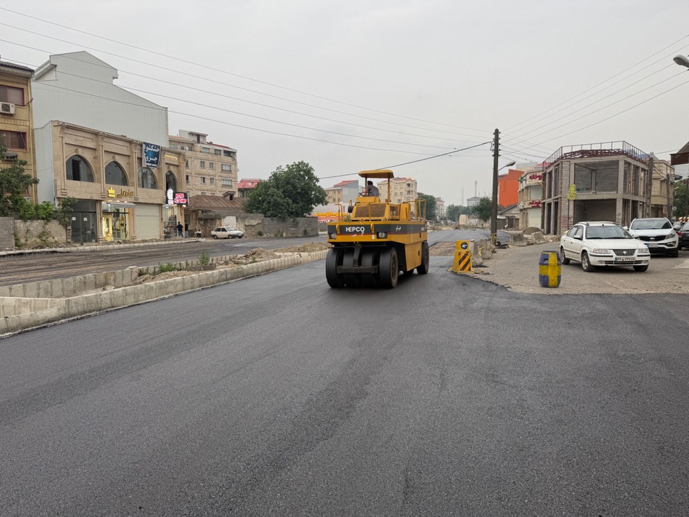 آغاز عملیات آسفالت خیابان سعدی به سرگل پس از سال‌ها انتظار