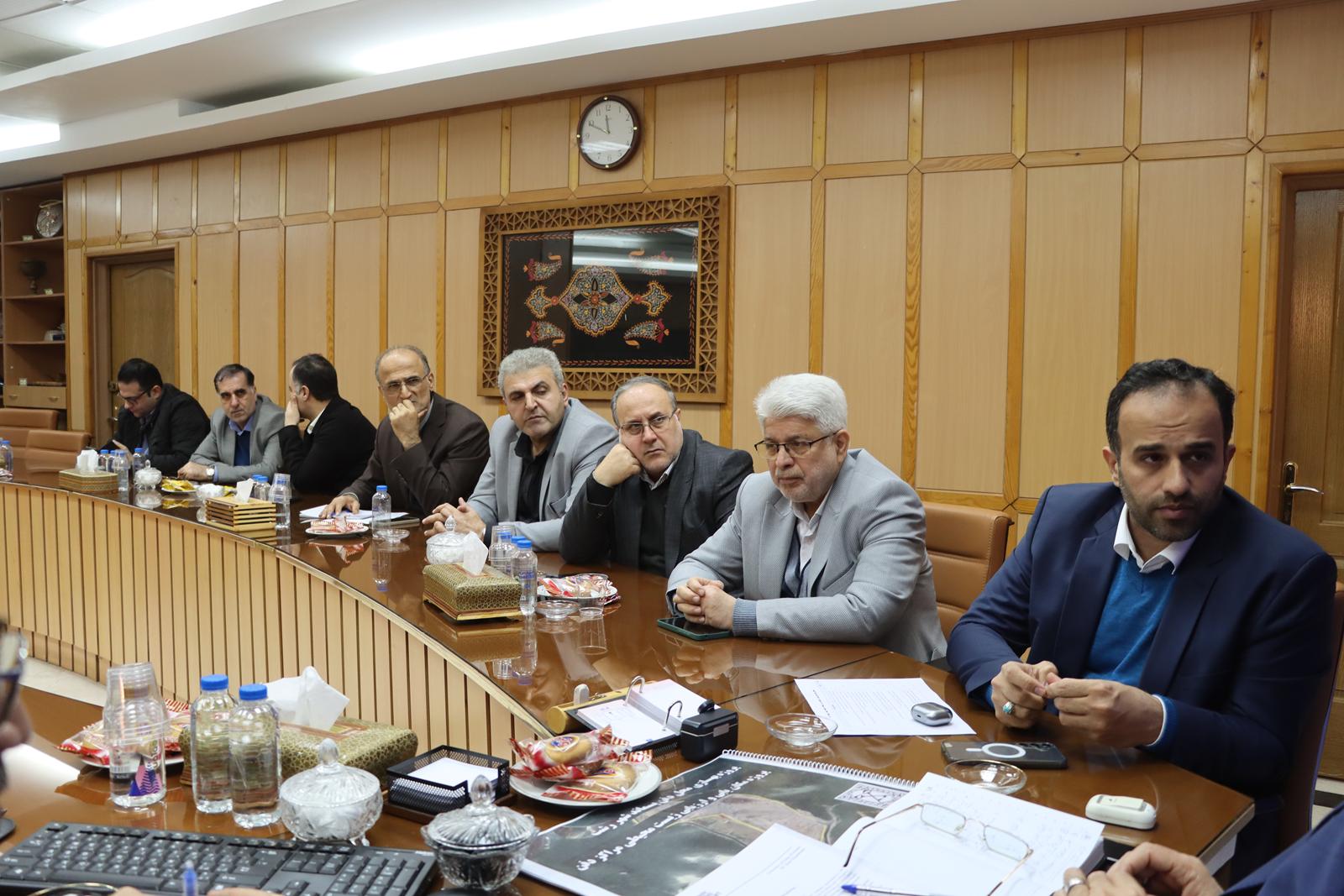 تسریع در اجرای طرح تراموا و پروژه رینگ رشت، راهکار حل معضل ترافیک 