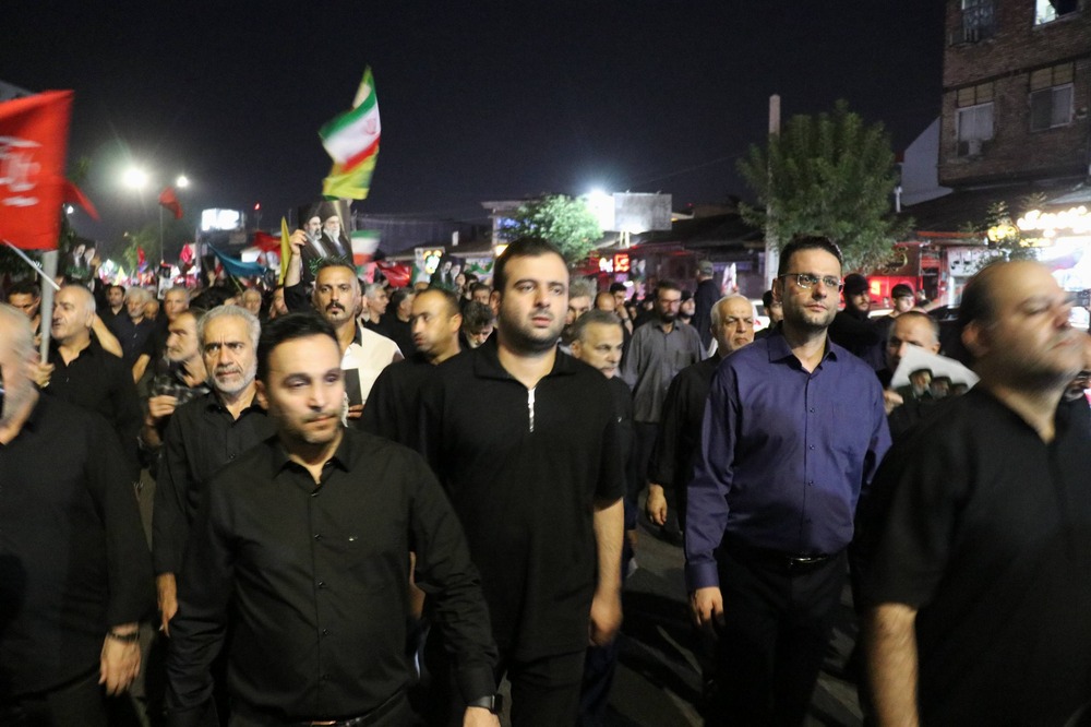 عزاداری جاماندگان تشییع امام شهید از پیاده ‌راه تا گلزار شهدای رشت