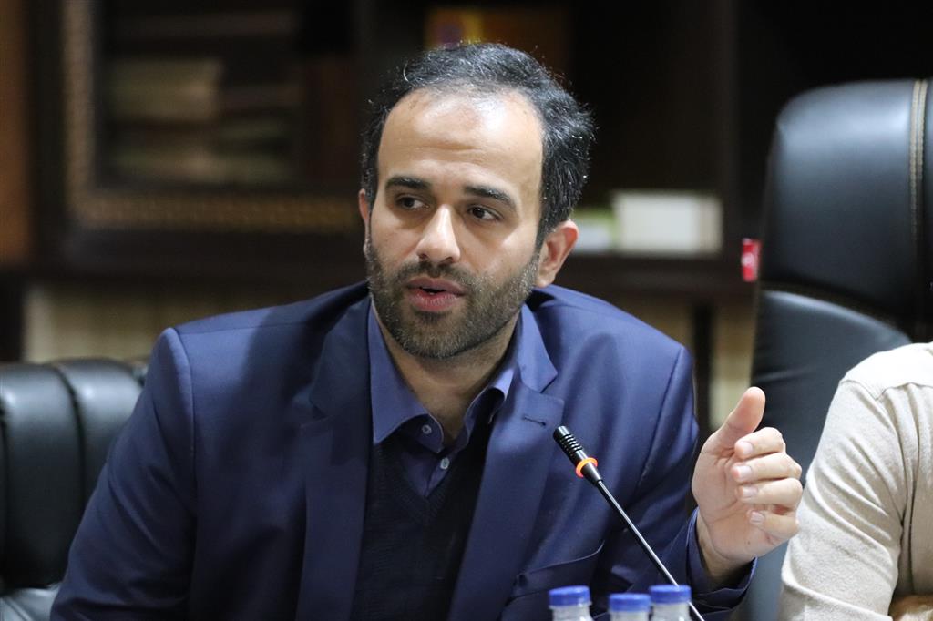 راه اندازی کمیته استانی ساماندهی سگ‌های بلاصاحب/ رفع مشکلات پیاده راه فرهنگی رشت نیازمند همراهی همه دستگاه‌ها است