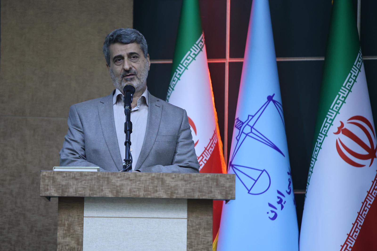 شهادت ۳ پرستار در گیلان؛ آتش سوزی ساختمان دادگستری، بازار رشت، مساجد و بانک‌ها