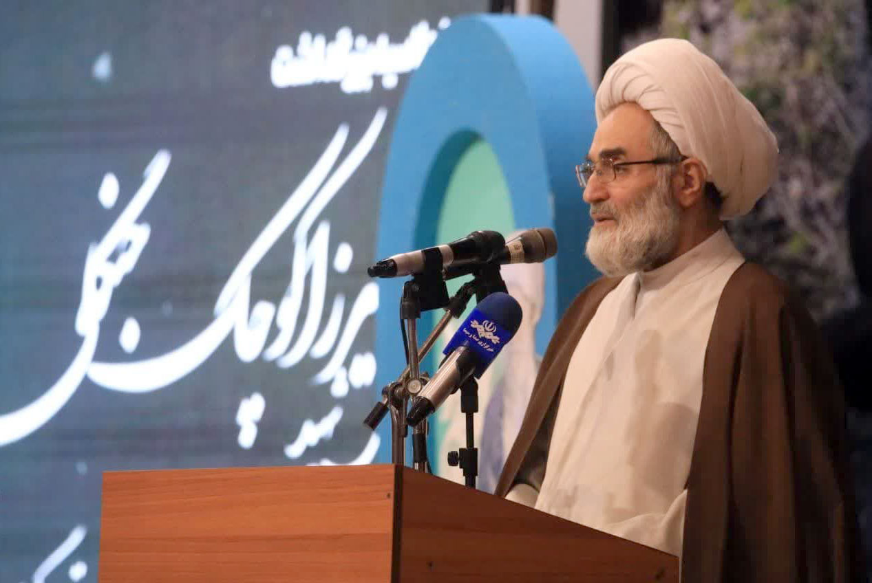 «میرزا کوچک جنگلی» یکی از نمادهای انقلاب اسلامی ایران است