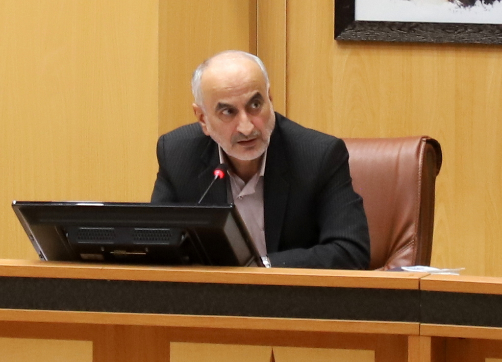 فعالیت کلیه نانوایی‌ها ، کارخانجات آرد و فروشگاه‌های بزرگ گیلان در زمان برف الزامی است
