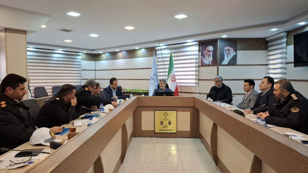 ساماندهی و جمع‌آوری دستفروشان در جاده‌ها و معابر شهری