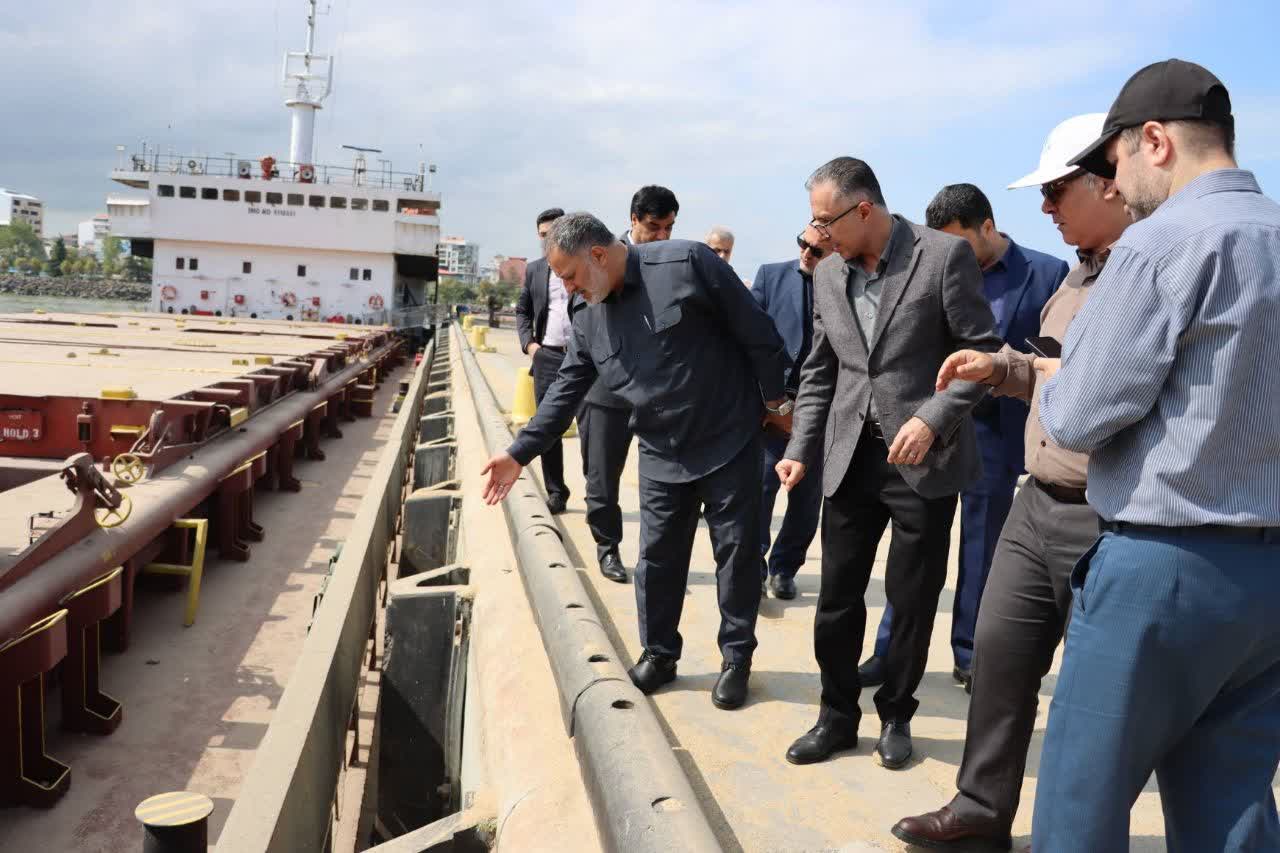 گلوگاه‌های لجستیکی بندر انزلی زیر ذره‌بین بازرسی؛ تأکید بر کاهش زمان توقف کالا