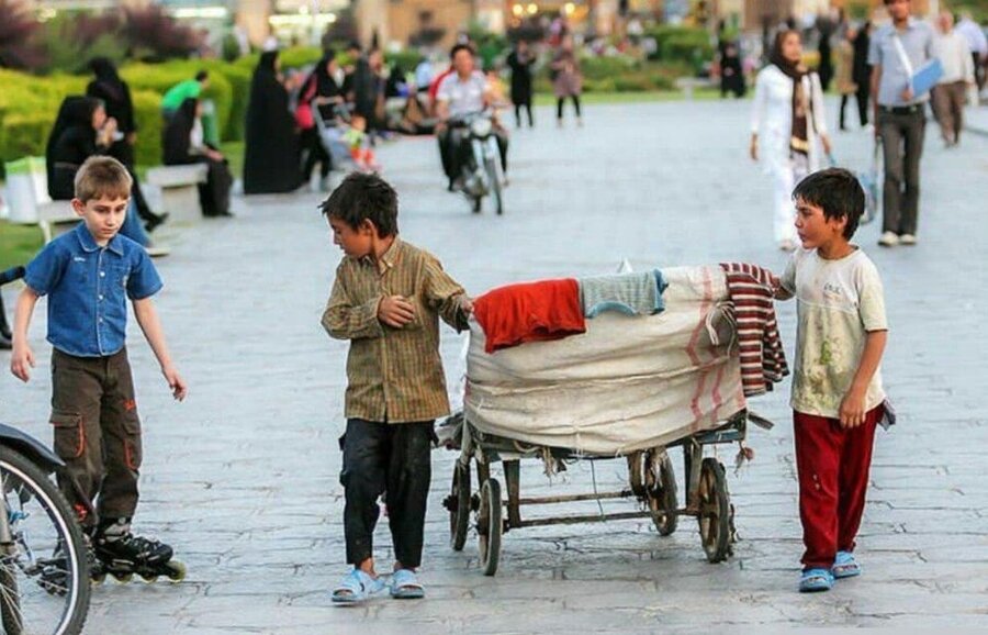 
	وجود ۱۲۰ هزار کودک کار در کشور

