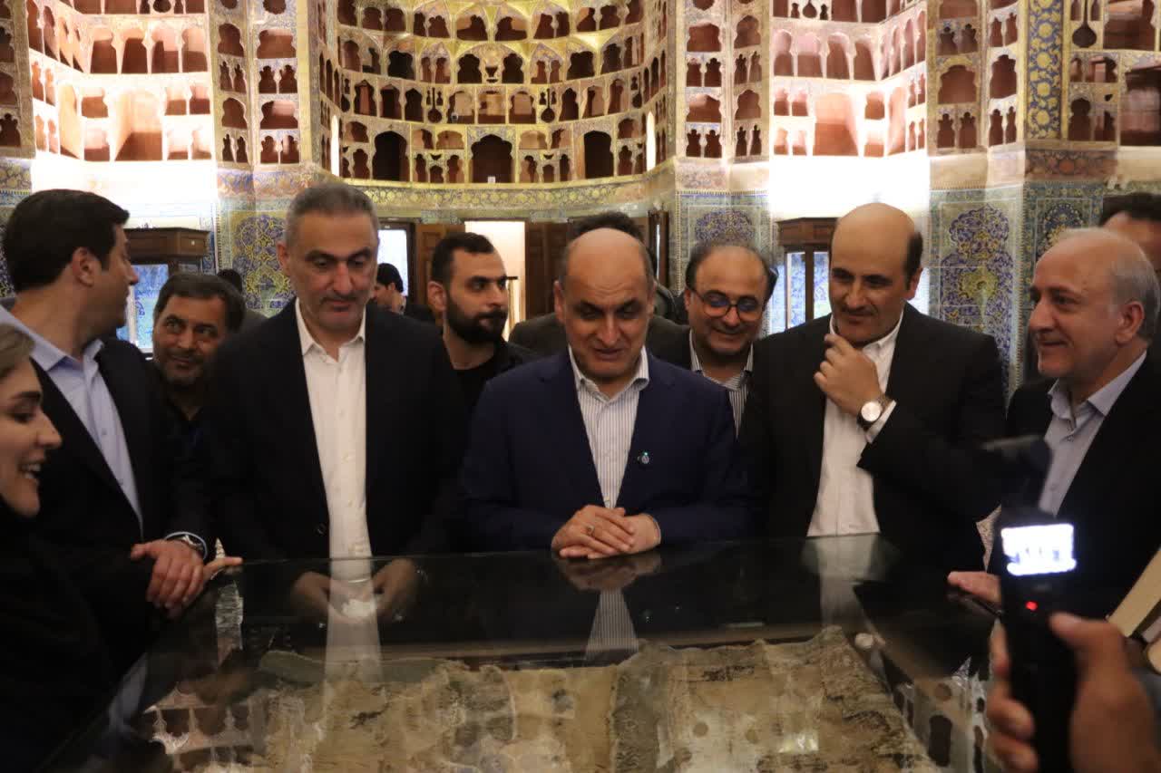 لاهیجان و اردبیل خواهر خوانده شدند؛ گامی برای توسعه دیپلماسی فرهنگی