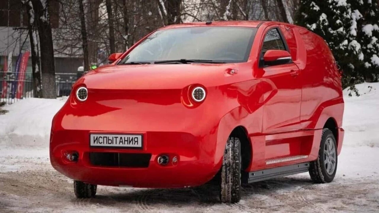 روسیه زشت‌ترین خودروی دنیا را به بازار عرضه کرد!