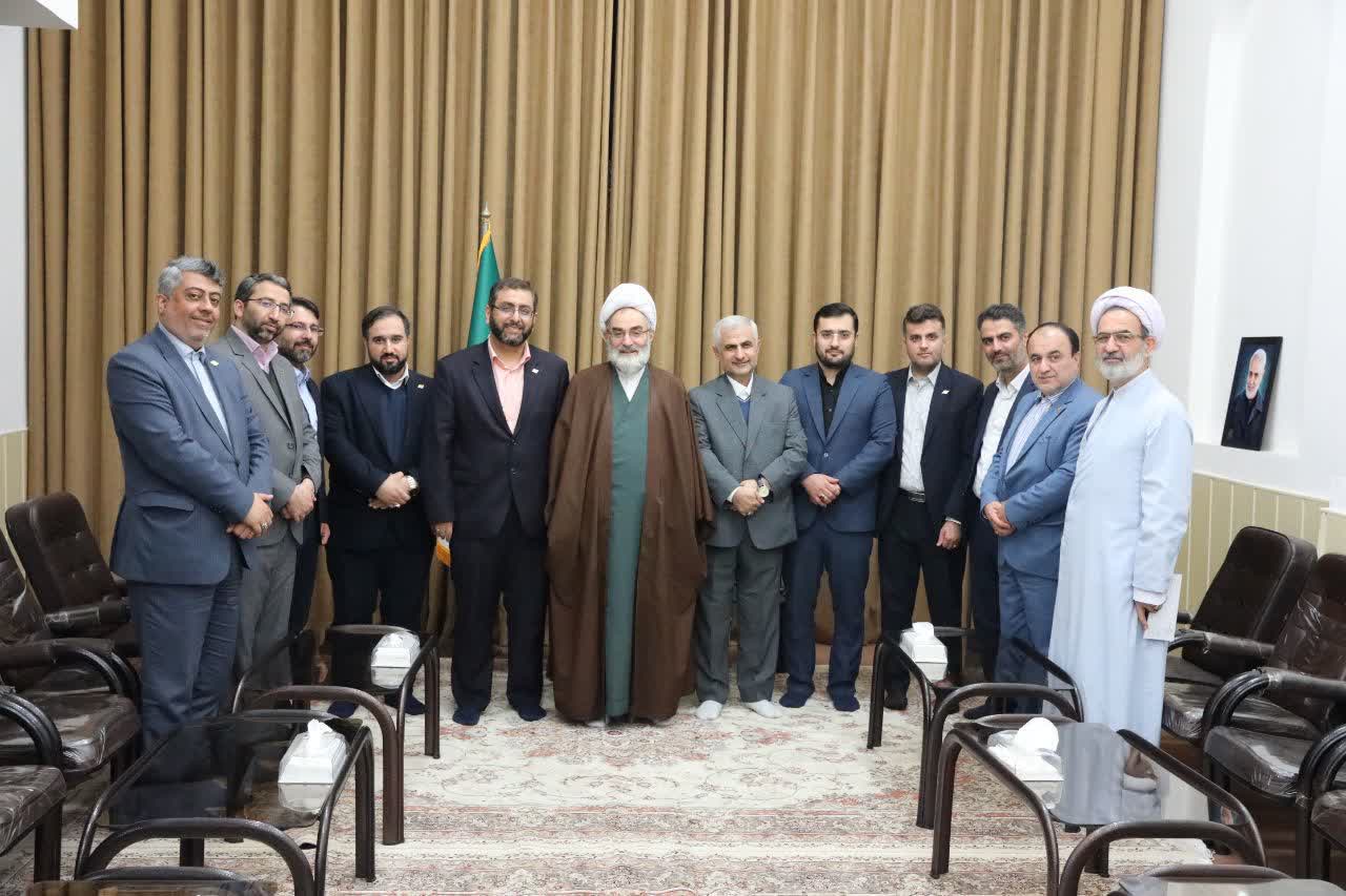 ساز و كار تحقق راهبرد شعار سال با محوریت منطقه آزاد انزلی