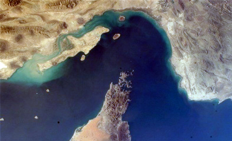  66 نماینده مجلس خواستار بستن تنگه هرمز شدند 