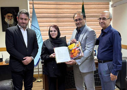 اهدای کتاب «گیلان، بهشت خوراک ایران» به میراث فرهنگی استان؛ گامی برای ثبت جهانی طعم‌های گیلانی