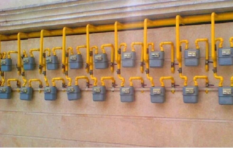 مراجعه حضوری مأموران شرکت گاز گیلان با کارت شناسایی معتبر برای ثبت کارکرد مشترکان