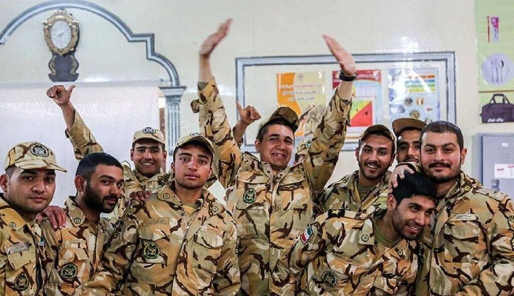 سربازان مجرد؛ حداقل ۹ میلیون و ۷۵۰ ، سربازان متأهل ۱۱ میلیون و ۷۰۰ هزار تومان