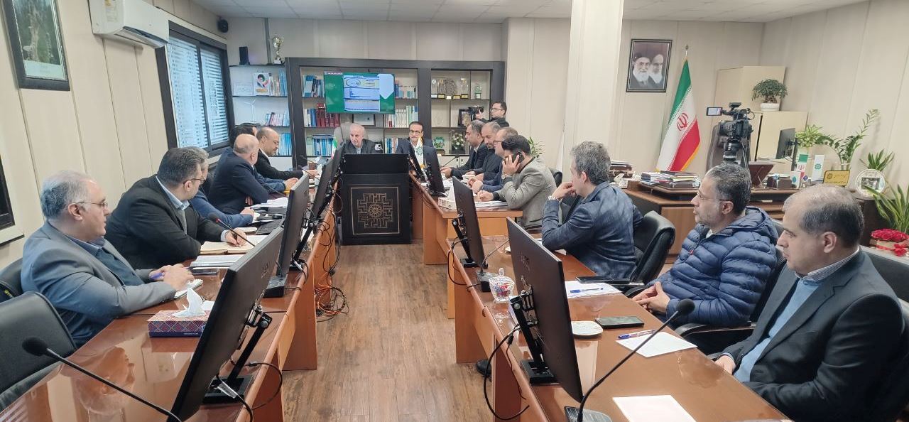 استقرار موقت کسبه آسیب دیده بازار رشت در مجتمع تجاری آدینه