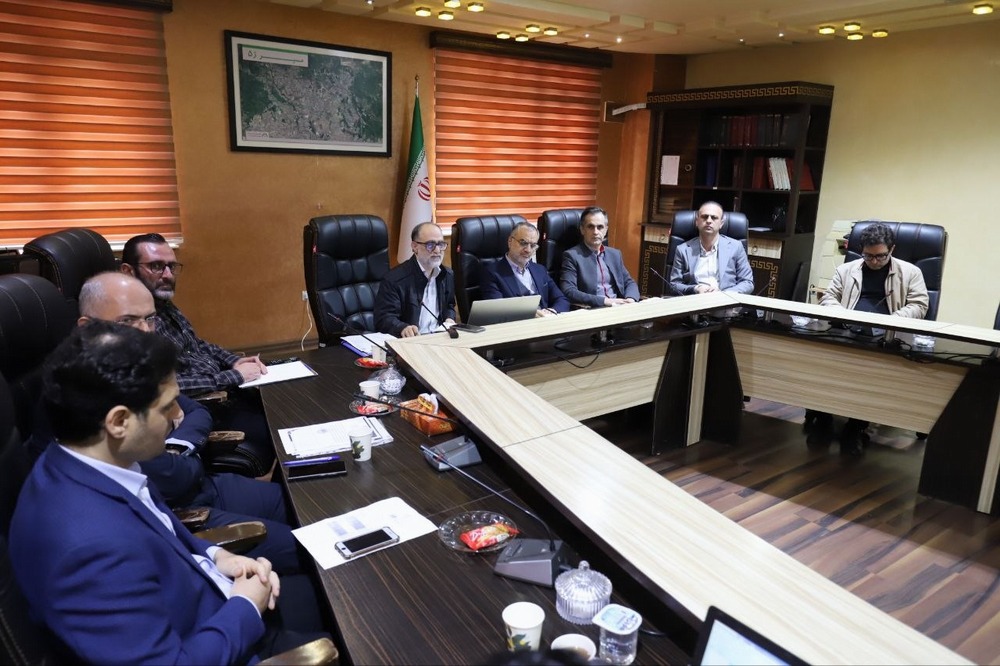 تأکید رئیس شورای شهر رشت بر ضرورت اصلاح ساختار مدیریتی، هوشمند سازی و ارتقای شفافیت در شهرداری