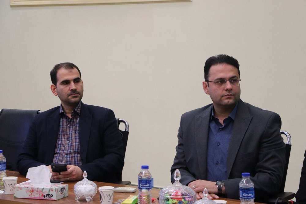 توسعه ناوگان حمل‌ونقل عمومی و تسریع در بهسازی و آسفالت معابر شهری