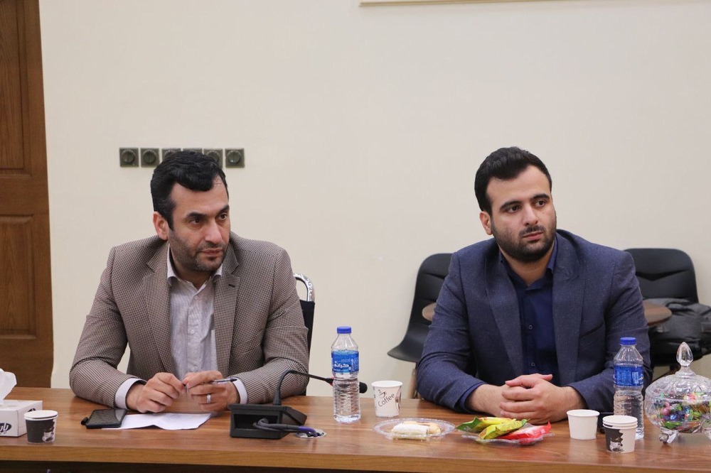 توسعه ناوگان حمل‌ونقل عمومی و تسریع در بهسازی و آسفالت معابر شهری