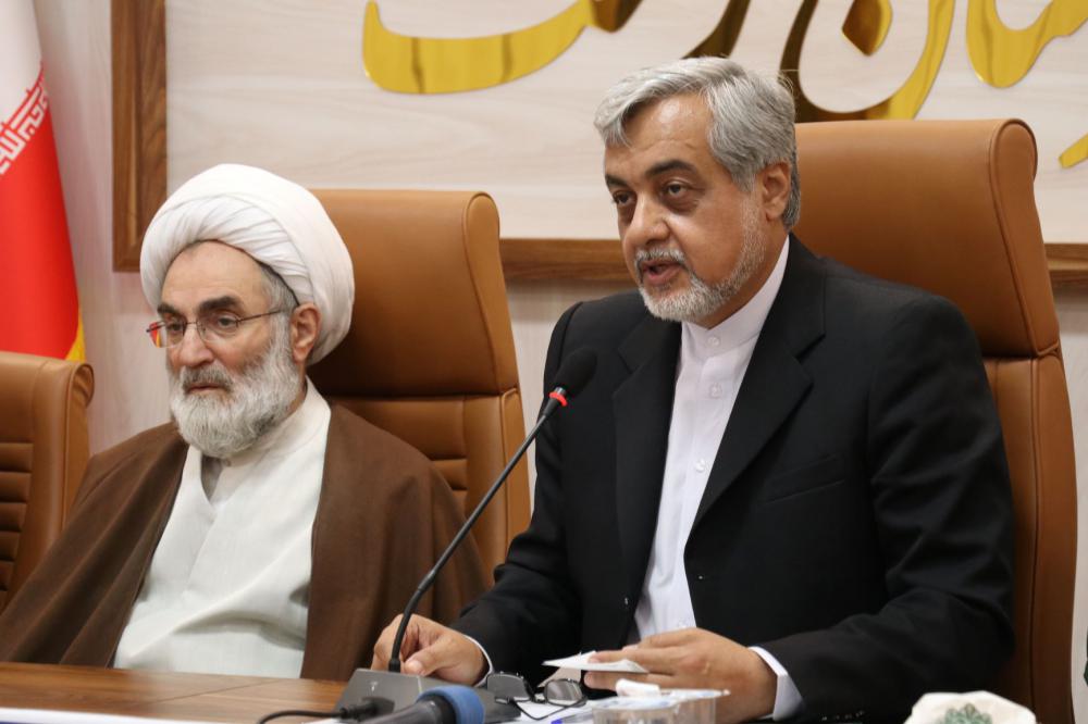  ملاک در انتصابات نگاه سیاسی نیست/ به شدت دچار کمبود منابع مالی هستیم