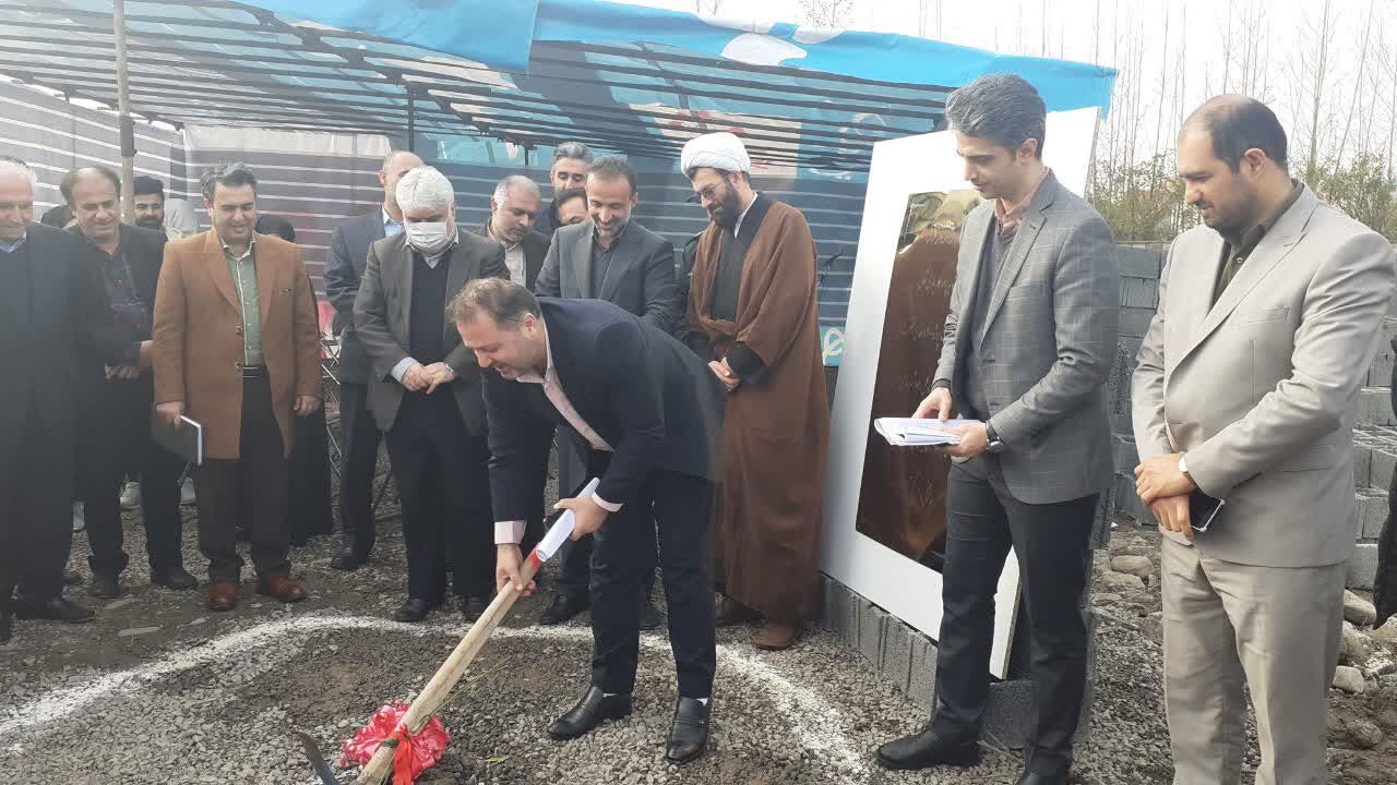 
	آغاز اجرای طرح نهضت ملی مسکن در آستانه اشرفیه
