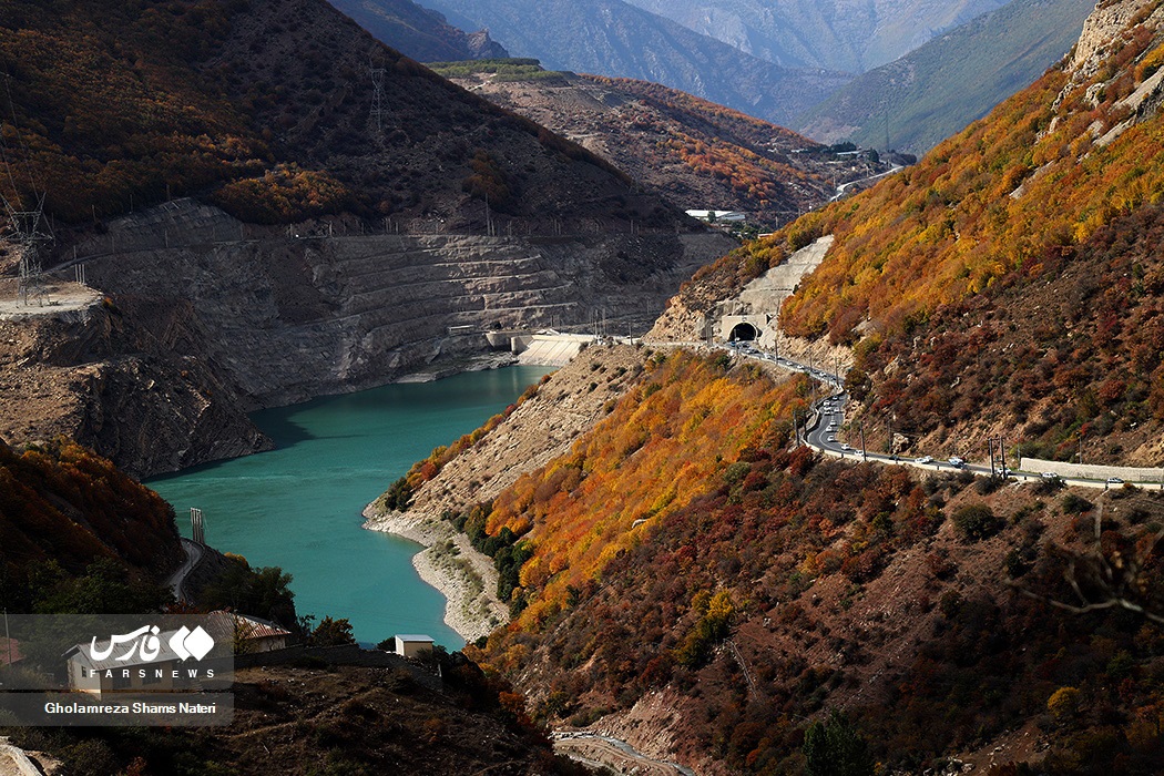 طبیعت پاییزی جاده چالوس