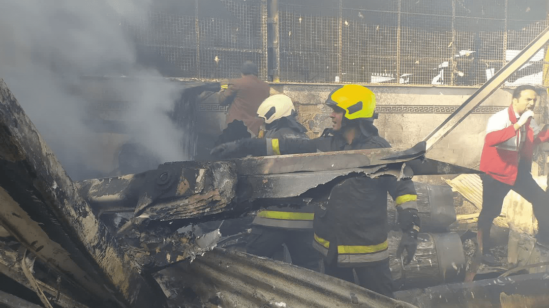 سقوط بالگرد در میدان تره بار خمینی‌ شهر اصفهان؛ ۴ نفر به شهادت رسیدند! + تصاویر