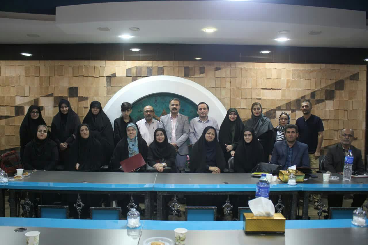 رسانه‌ها فرهنگ اهدای کتاب را در جامعه نهادینه کنند