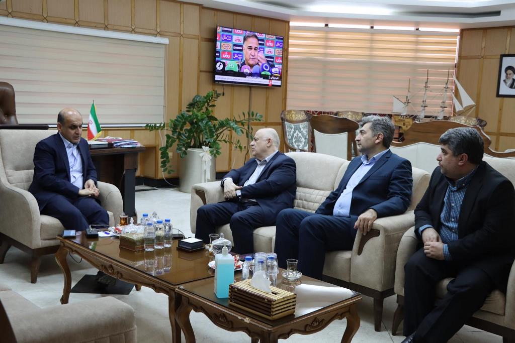  ۶ هزار کیلومتر از خطوط برق در گیلان بازسازی می‌شود