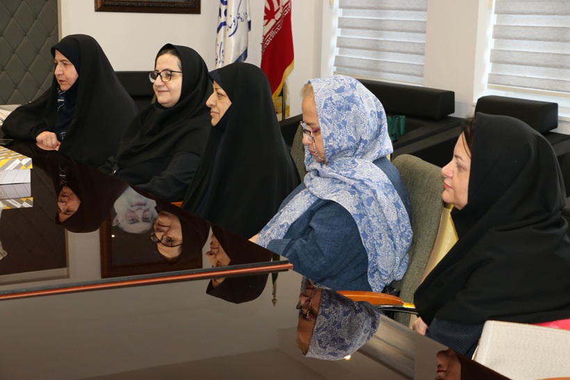 شورای بانوان خیر مدرسه‌ساز گیلان به پویش ملی «بساز مدرسه» پیوست