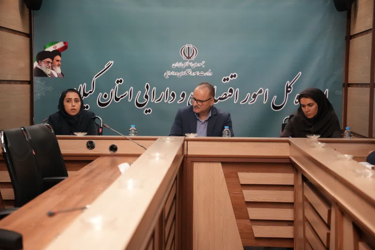 نوروزی: سرمایه‌ها باید به تولید برسند