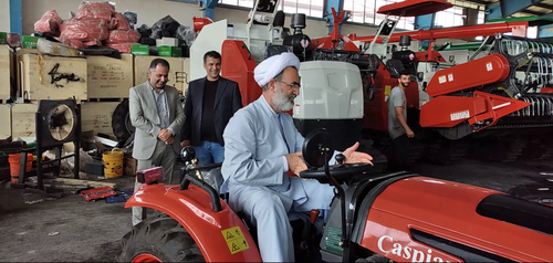بازدید رئیس دفتر نماینده ولی فقیه در استان گیلان از شهرک صنعتی سپید رود رشت + تصاویر