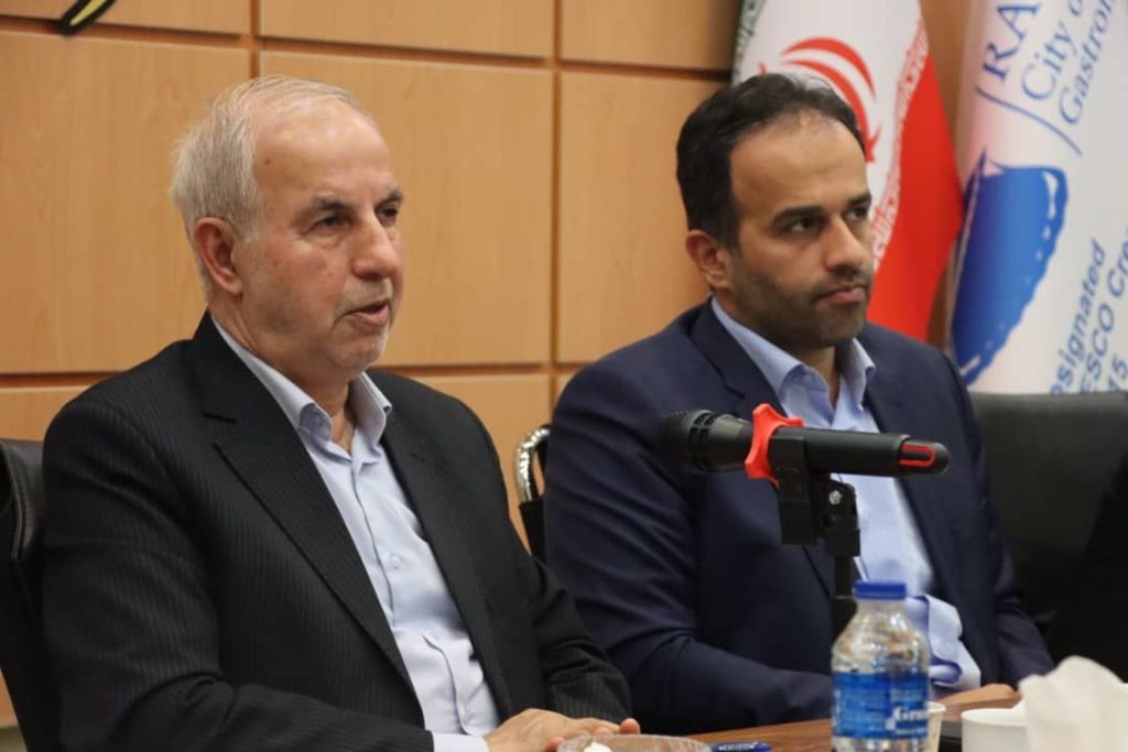 شوقی: نمایندگان مجلس در پیگیری مطالبات شهرداری از دستگاه‌ها، نقش مؤثری ایفا کنند