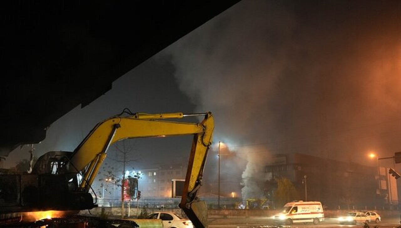 عامل به آتش کشیدن اداره توزیع برق رشت دستگیر شد