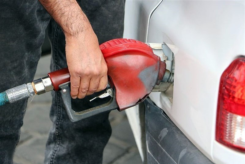 کاهش ۴۰ درصدی مصرف بنزین بعد از سه نرخی شدن