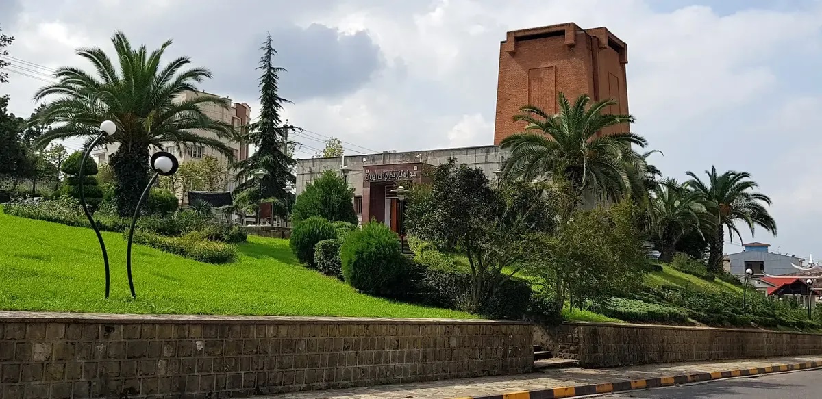 پس از ۳۰ سال بلاتکلیفی کاشف السلطنه لاهیجان سند دار شد