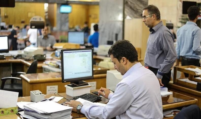 بازگشت فعالیت ادارات گیلان به روال عادی؛ مدارس مجازی است