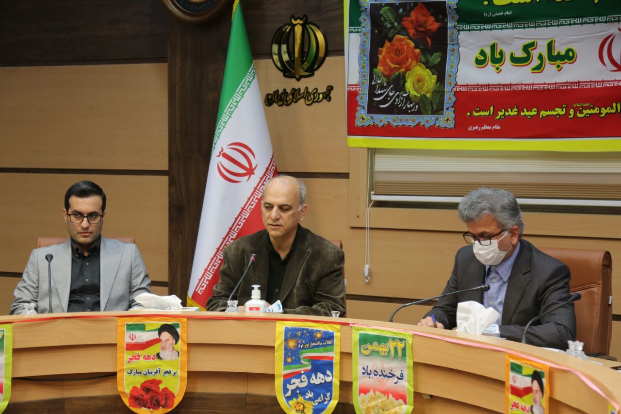 
	فعلا تصمیمی برای جابجایی مسئولان و مدیران دانشگاه نداریم
