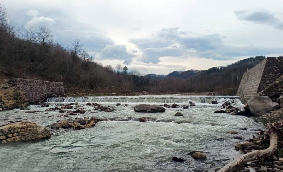 بهره‌ برداری از دو پروژه آب منطقه‌ای برای مهار فرسایش و بهبود آبرسانی کشاورزی در سیاهکل