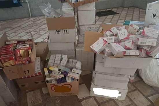 کشف بیش از ۵۰۰ هزار داروی تاریخ‌ مصرف‌ گذشته از یک واحد مسکونی در رشت